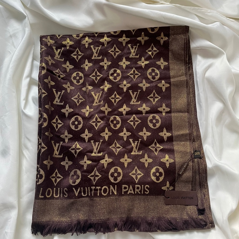 NWT Louis Vuitton gold and brown scarf